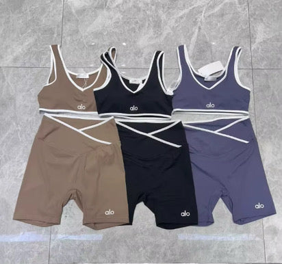 Alo shorts set